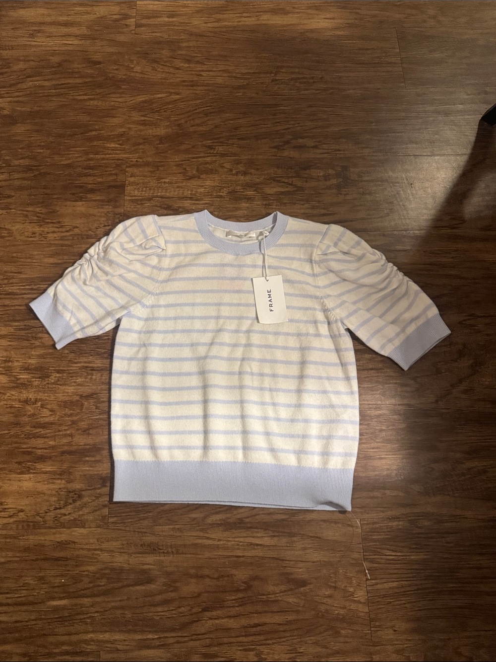 NWT frame sweater size medium